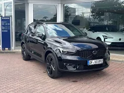 Onyx schwarz Gebraucht 2025 Volvo XC40 Plus SUV | 45.900 € (Teuer)
