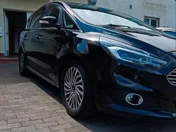 Schwarz Gebraucht 2018 Ford S-MAX S Van / Kleinbus | 18.000 € (Etwas zu teuer)
