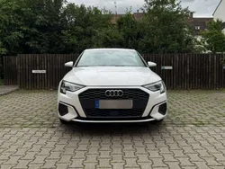 Weiß Gebraucht 2022 Audi A3 Limousine | 25.900 € (Fairer Preis)