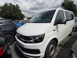 Weiß Gebraucht 2016 VW T6 Trendline Van | 26.500 € (Fairer Preis)