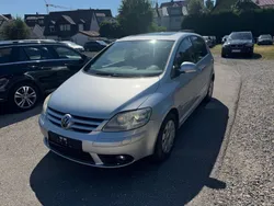 Silber Gebraucht 2007 VW Golf Plus Cross Edition Van / Kleinbus | 1.950 €