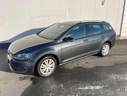 Grau Gebraucht 2016 VW Golf VII Kombi | 15.099 € (Teuer)