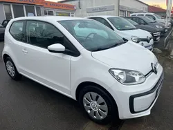 Weiß Gebraucht 2017 VW up! move up! Kleinwagen | 7.999 € (Fairer Preis)