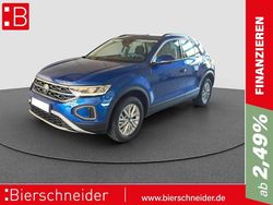 Blau Gebraucht 2024 VW T-Roc Life SUV | 25.950 € (Fairer Preis)