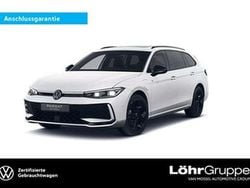 Weiß Gebraucht 2025 VW Passat R-line Kombi | 44.680 € (Fairer Preis)