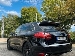 Schwarz Gebraucht 2014 Porsche Cayenne Platinum Edition SUV | 21.999 € (Guter Preis)