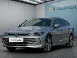 Silber Gebraucht 2024 VW Passat Kombi | 36.249 € (Superpreis)