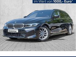 Black sapphire Gebraucht 2024 BMW 320 M Sport Kombi | 40.990 € (Fairer Preis)