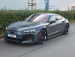 Grau Gebraucht 2024 Audi e-tron GT quattro Performance Limousine | 123.890 € (Superpreis)