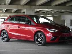 Rot Gebraucht 2019 Seat Ibiza FR Kleinwagen | 13.199 € (Fairer Preis)