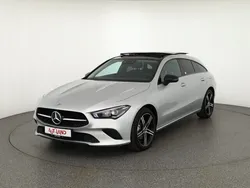 Silber Gebraucht 2022 Mercedes CLA200 Kombi | 32.990 € (Fairer Preis)