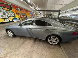 Grau Gebraucht 2004 Mercedes CLS500 Coupé | 9.999 € (Guter Preis)