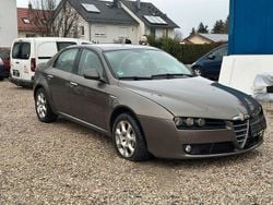 Grau Gebraucht 2008 Alfa Romeo 159 Progression Limousine | 2.000 € (Guter Preis)