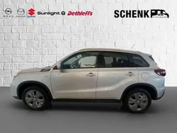 Silber Neu 2024 Suzuki Vitara Comfort SUV | 25.990 € (Fairer Preis)
