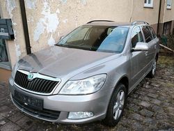 Silber Gebraucht 2009 Skoda Octavia Limousine | 3.200 € (Guter Preis)