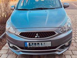 Grau Gebraucht 2019 Mitsubishi Space Star Kleinwagen | 7.500 € (Fairer Preis)