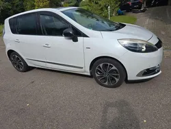 Gebraucht 2014 Renault Scénic III Bose Edition Van / Kleinbus | 6.000 € (Fairer Preis)
