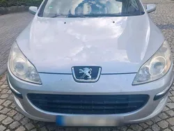 Grau Gebraucht 2004 Peugeot 407 Kombi | 2.000 €