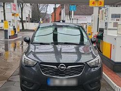 Grau Gebraucht 2017 Opel Crossland X SUV | 11.899 € (Fairer Preis)