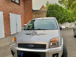 Grau Gebraucht 2010 Ford Fusion Kombi | 3.000 € (Fairer Preis)