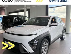 Atlas white (weiß) Neu 2025 Hyundai Kona Select SUV | 26.990 € (Guter Preis)