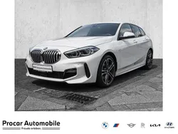 Weiß Gebraucht 2022 BMW 118 M Sport Kleinwagen | 25.900 € (Fairer Preis)