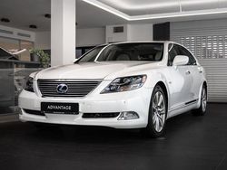 Weiß Gebraucht 2008 Lexus LS600h L Limousine | 17.200 €
