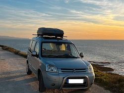 Grau Gebraucht 2005 Citroën Berlingo Van / Kleinbus | 4.000 € (Teuer)