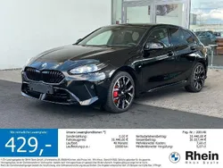 Black sapphire metallic (metallic) Gebraucht 2024 BMW 120 Shadowline Kleinwagen | 35.440 € (Fairer Preis)