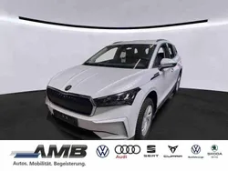 2y moonweiss metallic Gebraucht 2023 Skoda Enyaq iV Loft SUV | 23.640 € (Fairer Preis)