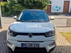 Weiß Gebraucht 2018 Ssangyong Tivoli Quartz SUV | 7.900 € (Superpreis)