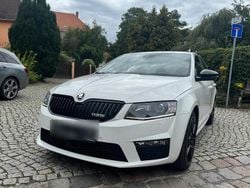 Weiß Gebraucht 2014 Skoda Octavia RS Kombi | 15.450 € (Fairer Preis)