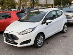 Weiß Gebraucht 2013 Ford Fiesta Ambiente Kleinwagen | 4.099 € (Fairer Preis)