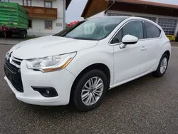 Weiß Gebraucht 2012 Citroën DS4 Chic Kleinwagen | 6.590 € (Fairer Preis)