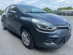 Grau Gebraucht 2016 Renault Clio SUV | 6.000 € (Superpreis)