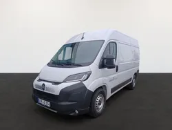 Eisweiß Gebraucht 2024 Citroën Jumper Van / Kleinbus | 32.513 € (Guter Preis)