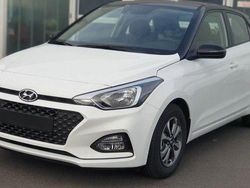Weiss Gebraucht 2020 Hyundai i20 Trend Limousine | 13.990 € (Fairer Preis)