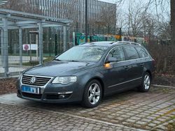 Grau Gebraucht 2010 VW Passat Highline Kombi | 3.400 € (Guter Preis)