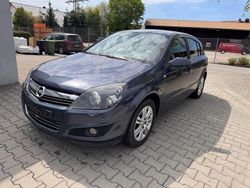 Blau Gebraucht 2009 Opel Astra Innovation Limousine | 2.790 € (Fairer Preis)