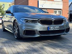 Grau Gebraucht 2017 BMW M550 Performance Limousine | 44.999 € (Etwas zu teuer)