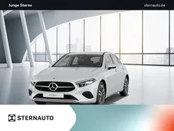 Weiß Gebraucht 2023 Mercedes A180 Limousine | 23.919 € (Superpreis)