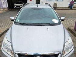 Silber Gebraucht 2009 Ford Focus Kombi | 2.500 € (Fairer Preis)