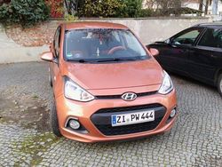 Orange Gebraucht 2014 Hyundai i10 Edition Kleinwagen | 5.990 € (Fairer Preis)