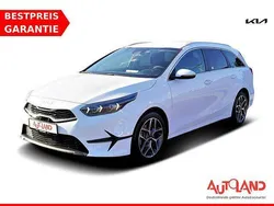 Weiss Gebraucht 2021 Kia Ceed Kombi | 22.950 € (Fairer Preis)
