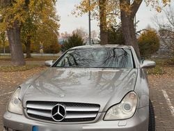 Braun Gebraucht 2008 Mercedes CLS320 Coupé | 7.700 € (Guter Preis)