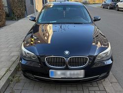 Blau Gebraucht 2007 BMW 523 Limousine | 6.800 € (Teuer)