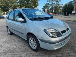 Silber Gebraucht 2003 Renault Scénic Van / Kleinbus | 1.450 € (Teuer)