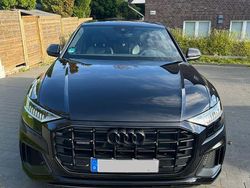 Schwarz Gebraucht 2022 Audi Q8 Ambiente SUV | 67.000 € (Etwas zu teuer)