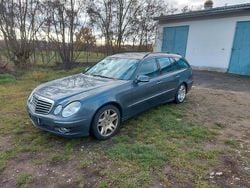 Grau Gebraucht 2007 Mercedes E280 Kombi | 6.300 € (Fairer Preis)
