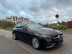 Ung. schwarz unilack Gebraucht 2022 Mercedes C220 Kombi | 27.999 € (Fairer Preis)